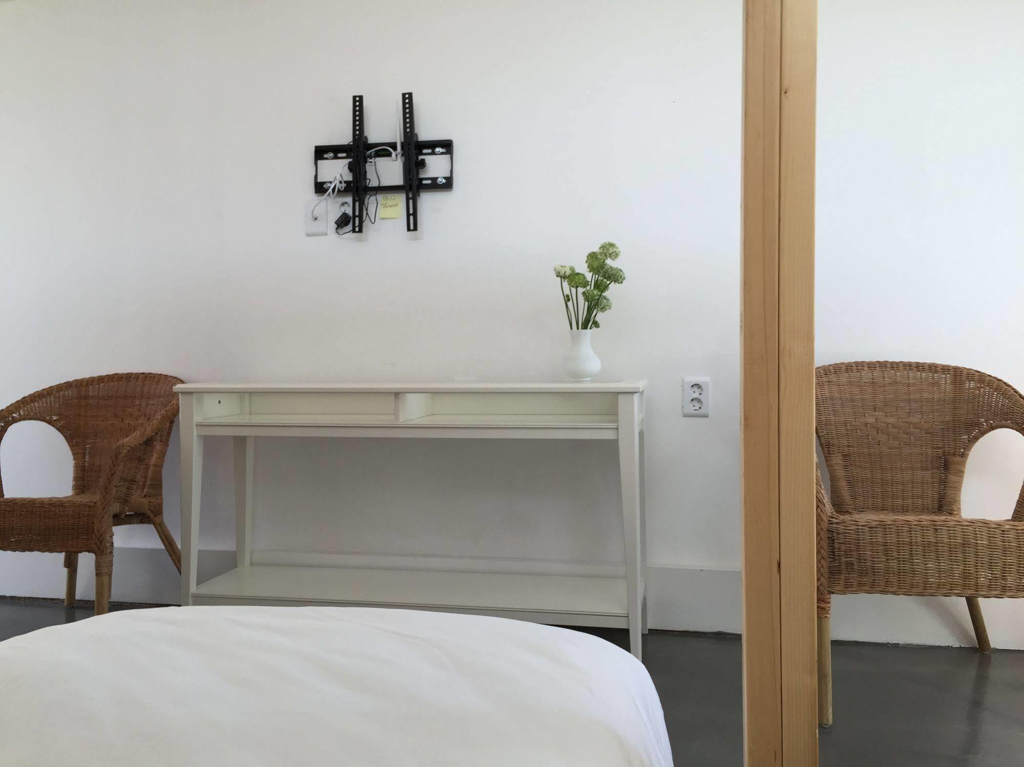 Ihouse Chinchin Guest house 2*